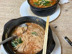 砂锅青菜龙须面-蜀王砂锅总店