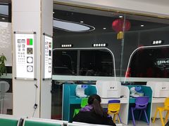 -荣视医眼镜(老车站店)