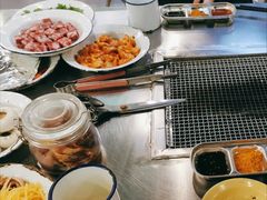 -马路牙子烧烤音乐酒馆(望京店)