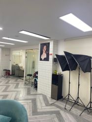 -米娜护肤造型