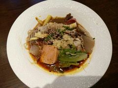 -成都你六姐·牛肉冒菜(城市集市合生汇店)