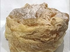 蓝莓味泡芙-多乐之日(和平伊势丹店)
