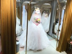 -LA GRACE高端婚纱礼服定制馆