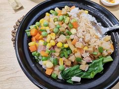 -花馬肆.云南过桥米线(汉神购物广场现场熬汤店)
