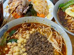 -丁丁猫重庆小面(徐州路店)