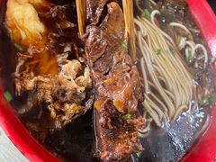 -小龙大肉面馆