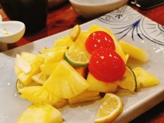 青柠檬拌鲜菠萝-云海肴·云南小炒·汽锅鸡(天津国金汇店)