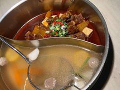 -左庭右院鲜牛肉火锅(浦江欢乐颂店)