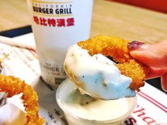洋葱圈-The Habit Burger Grill 哈比特汉堡(复兴soho店)