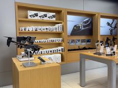 -DJI大疆(深圳华强北曼哈授权体验店)