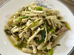 -领鲜土菜馆