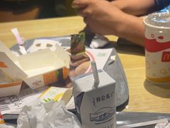 -麦当劳(深圳北站高铁店)