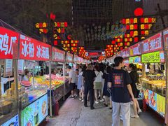 -正宁路小吃夜市