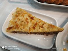 扁桃仁蛋糕-宜家·瑞典风味餐厅(北京西红门店)