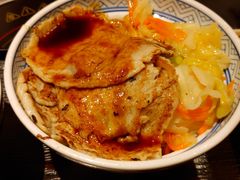 烧汁里脊肉盖饭-吉野家(上海美罗城店)