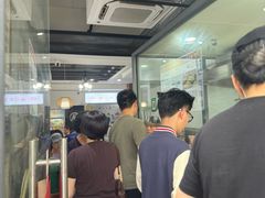 -黄阿姨锅贴大王(万航渡路店)