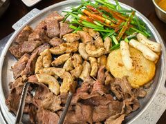 烤牛肠-大福黄牛料理·韩式烤肉·黄牛肥肠·酱蟹