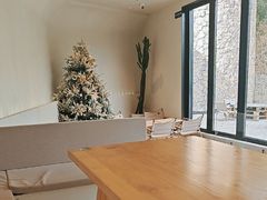 -J Create城市露营咖啡·简餐·宠物(上海动物园店)