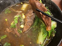 -尊品原汁牛肉面