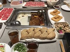 -海底捞火锅(公益西桥店)