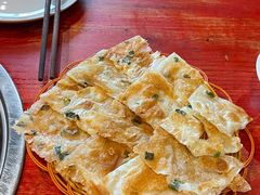 飞饼-小龙翻大江文化火锅(宽窄店)