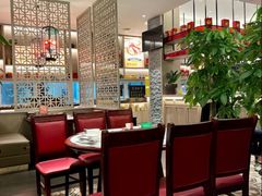 -炆艺乳鸽·煲仔饭大排档(望京来广营店)