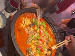 -鸣记脆皮烤鱼(三八广场店)