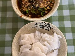 -余庆小吃(小吃一条街店)