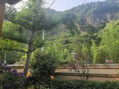 -源泉冷水鱼庄(小鱼洞店)