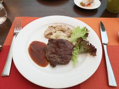 -广州天河希尔顿酒店