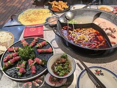 -鸿姐老火锅·传统炒料(上海旗舰店)