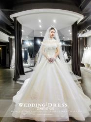 -艾米丽婚纱礼服