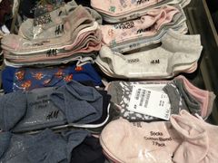 -优衣库(洛阳中州万达广场店)