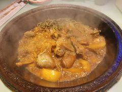 -鱼窝棚柴火铁锅炖(富山屯店)