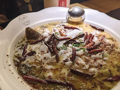 -江渔儿酸菜鱼专门店(明珠广场店)