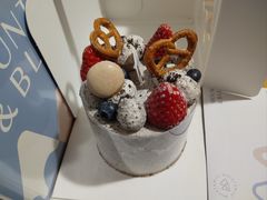 -山与蓝蛋糕(勒泰店)