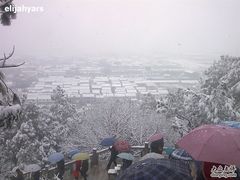 -灵岩山风景区