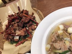 -老滇山寨•云南特色菜•地方菜•民族风情歌舞表演(金碧店)