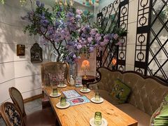 -秘密旅行Bonjour(黑金冠 江南西店)