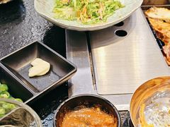-臻牛烤肉