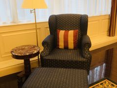 -深圳富苑皇冠假日套房酒店