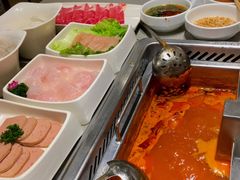 -海底捞火锅(旭辉MALL店)
