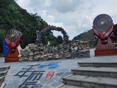 -高荡千年布依古寨旅游景区