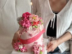 -Whisper studio薇语花艺烘焙工作室