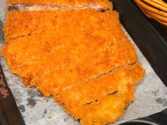 酥炸猪排-馋三尺蟹粉小笼(人民广场店)