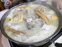 -坤记煲仔小菜(西环店)