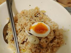 三文鱼炒饭-春笙食堂.丼饭拉面寿司(GOGO新天地店)