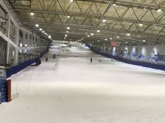 -乔波室内滑雪场