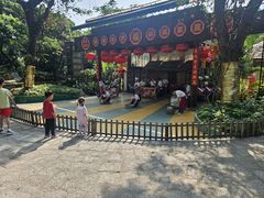 -青青世界