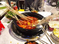 特色红锅-钢管厂歆瑞源油卤串串香(春熙路太古里店)
